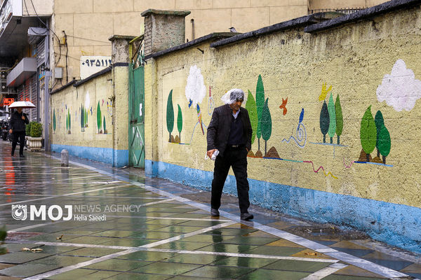 بارش‌ها از امشب آغاز و موج‌های پی‌درپی در راه کشور هستند