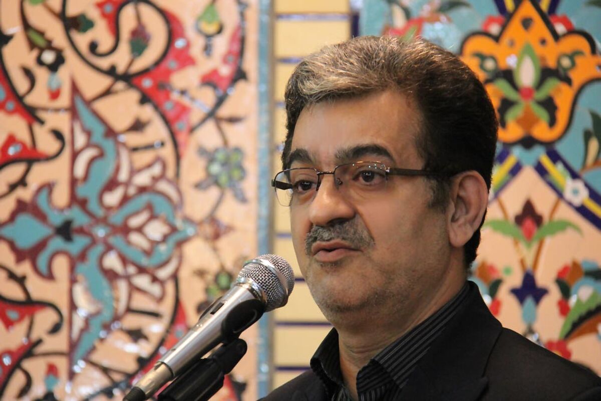 فیروز فاضلی