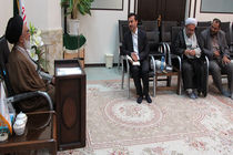 ریشه کن شدن فقر فرهنگی از اولویت های شهر قم باشد