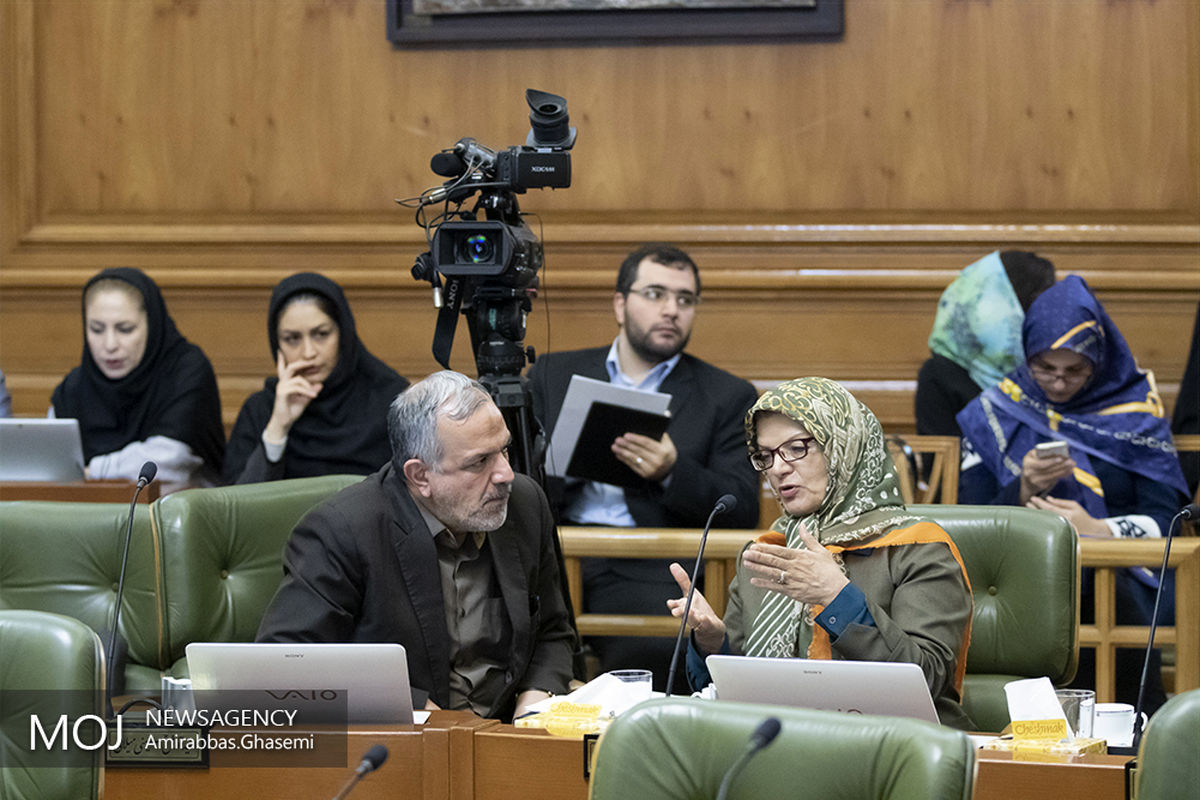 اولین جلسه شورای شهر تهران در سال ۱۳۹۸