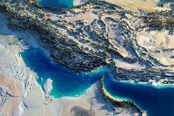 عزت ایران قابل مذاکره نیست
