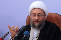 قانون اساسی ایران یکی از پیشروترین قوانین اساسی جهان است / توجه به محرومان در صحبت‌های ترامپ، کلینتون و اوباما جایی ندارد