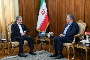 رئیس اتاق ایران با وزیر امور خارجه دیدار و گفتگو کرد