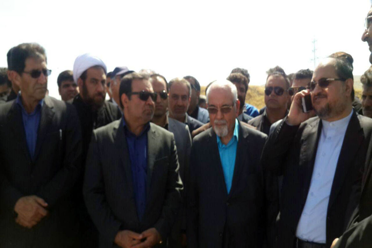 وزیر صنعت در لرستان