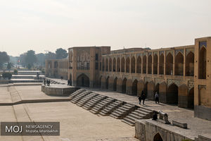 کیفیت هوای اصفهان ناسالم برای گروه های حساس / 7 ایستگاه در وضعیت قرمزآلودگی