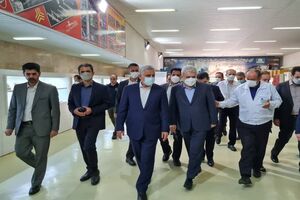 بازدید معاون رئیس جمهوری از چندین شرکت دانش‌ بنیان در شهر صنعتی رشت