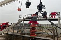 جلوگیری از کاهش ۹۰۰ هزار بشکه نفت و صرفه جویی۱۱۰۰ میلیارد ریالی با تعویض شیرآلات سرچاهی