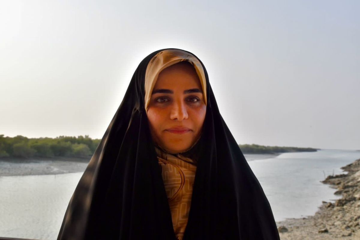 فاطمه جراره در روستای سهیلی قشم