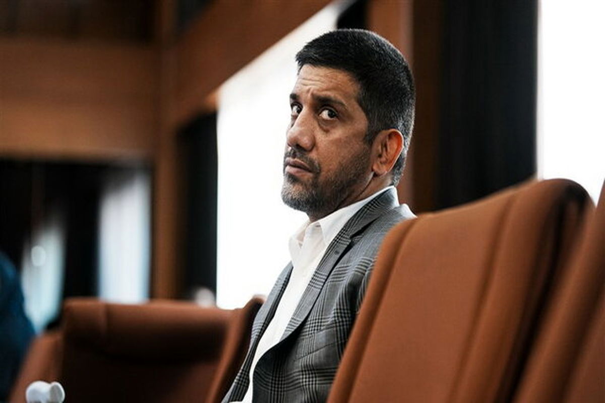 علیرضا دبیر رئیس فدارسیون کشتی