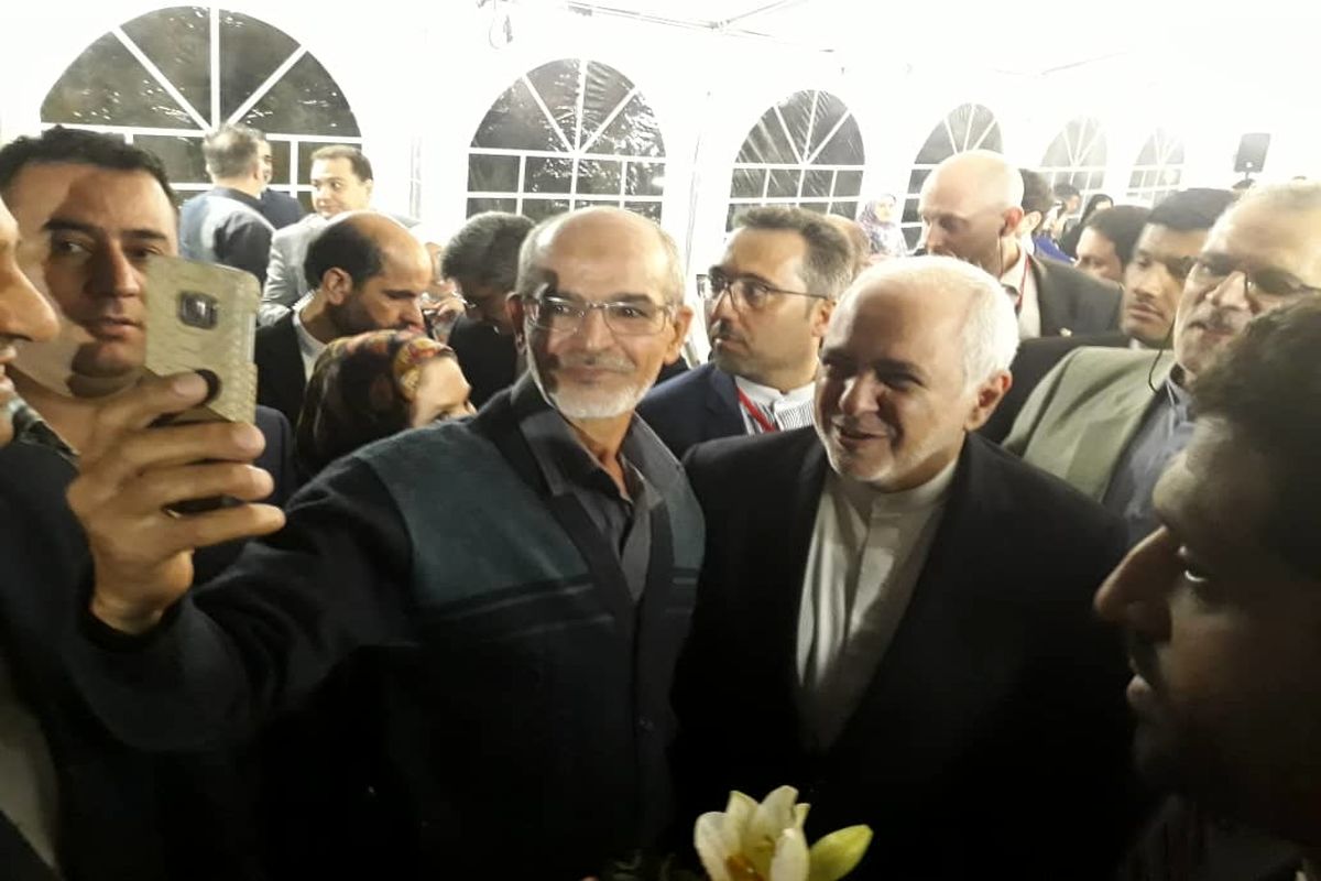 ظریف در جمع نخبگان سوئد