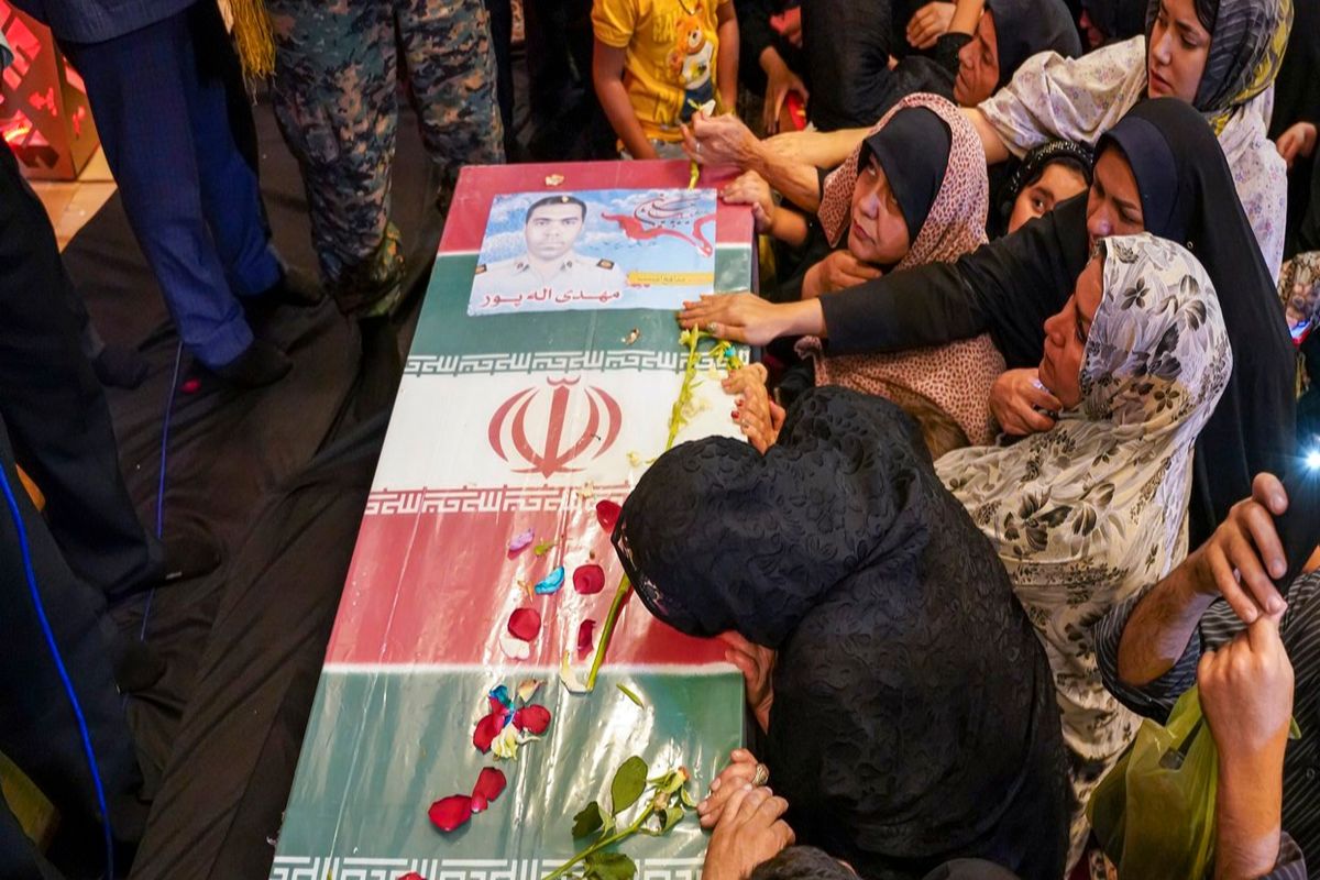 تشییع شهید+فارس