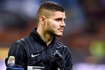 لایک مائورو ایکاردی که جنجال به پا کرد!