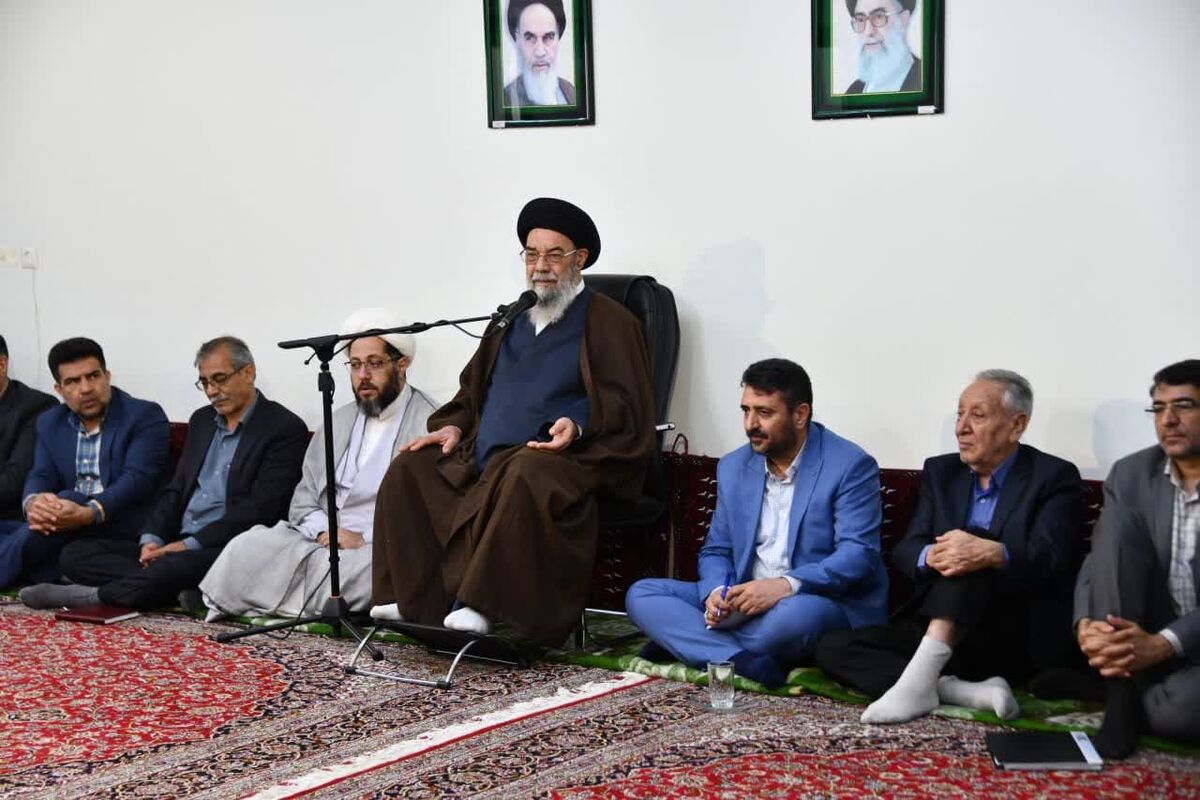 امام جمعه اصفهان