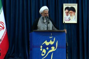 انتخاب رشته بر پایه استعداد؛ مردم به دانش‌آموزان کم‌بضاعت یاری برسانند