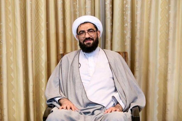 مطالعه محور کردن مدیریت با کمک جوانان/ تا خودمان را نقد نکنیم رشد نخواهیم کرد