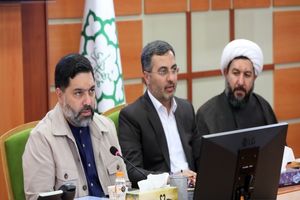 به‌دنبال احداث زمین چمن مصنوعی ورزشی برای بانوان در مناطق هستیم