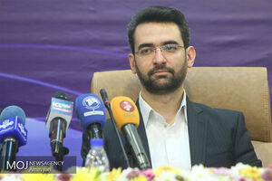 منتظر اعلام وزارت صنعت درباره وضعیت موبایل های گمرک هستیم
