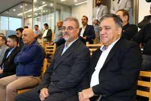 طرفداران استقلال به نظری جویباری اعتراض کردند