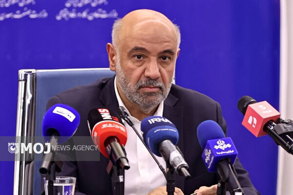 وزیر کار بر اصلاح مسیر صندوق‌های بازنشستگی تاکید کرد