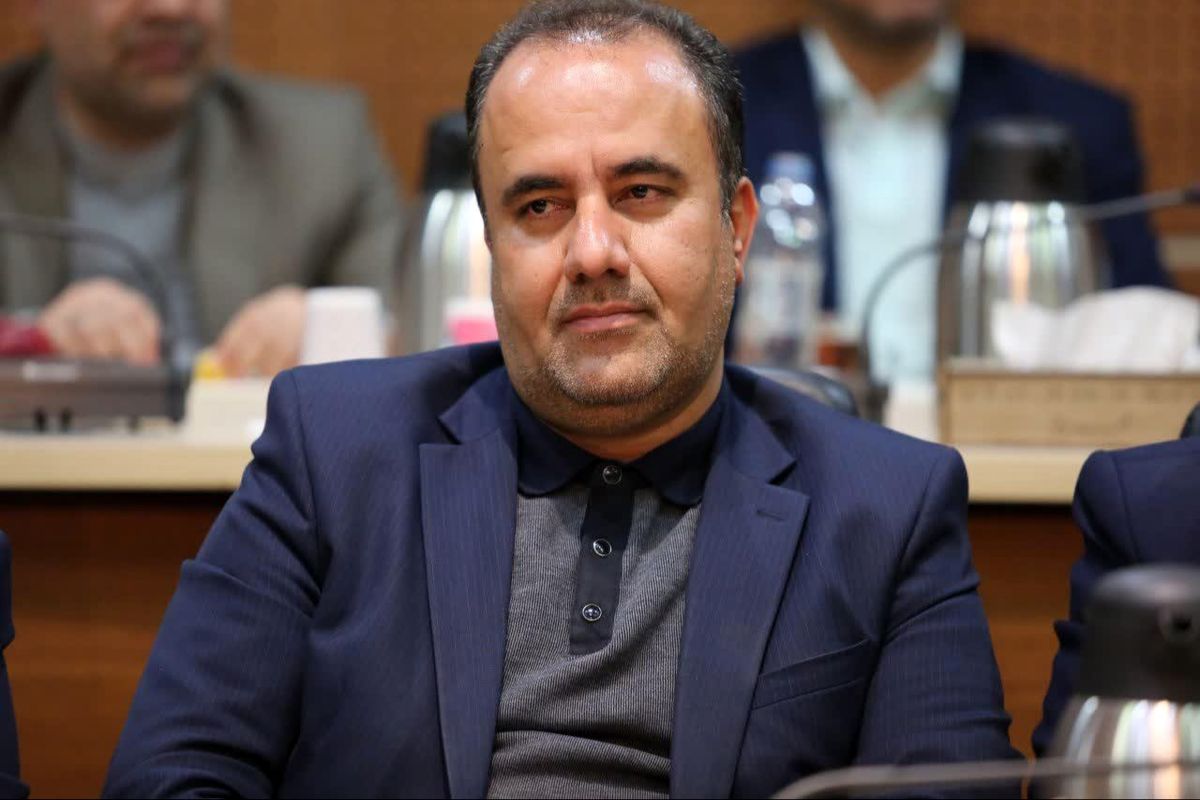  مهدی اصفهانیان مقدم