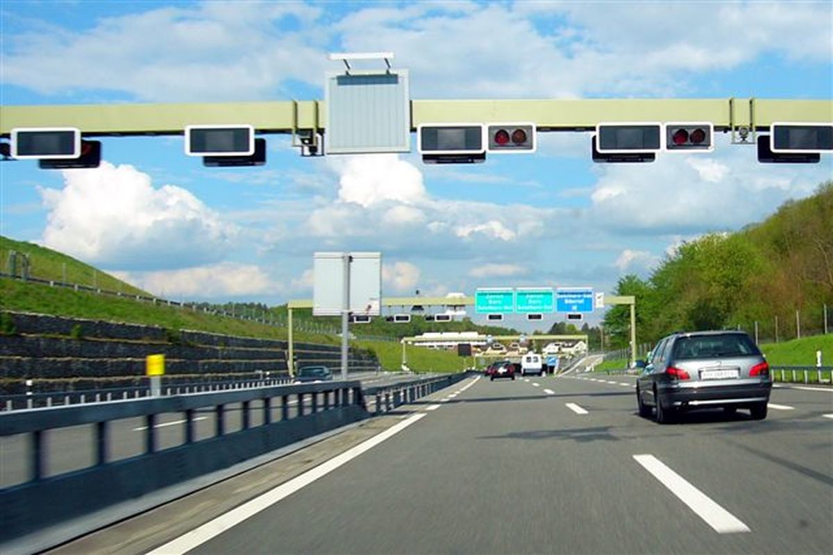 اصفهان- سیستم هوشمند جاده ای