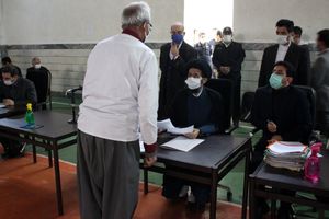 بازگشت 52 نفر از زندانیان کامیارانی به کانون خانواده