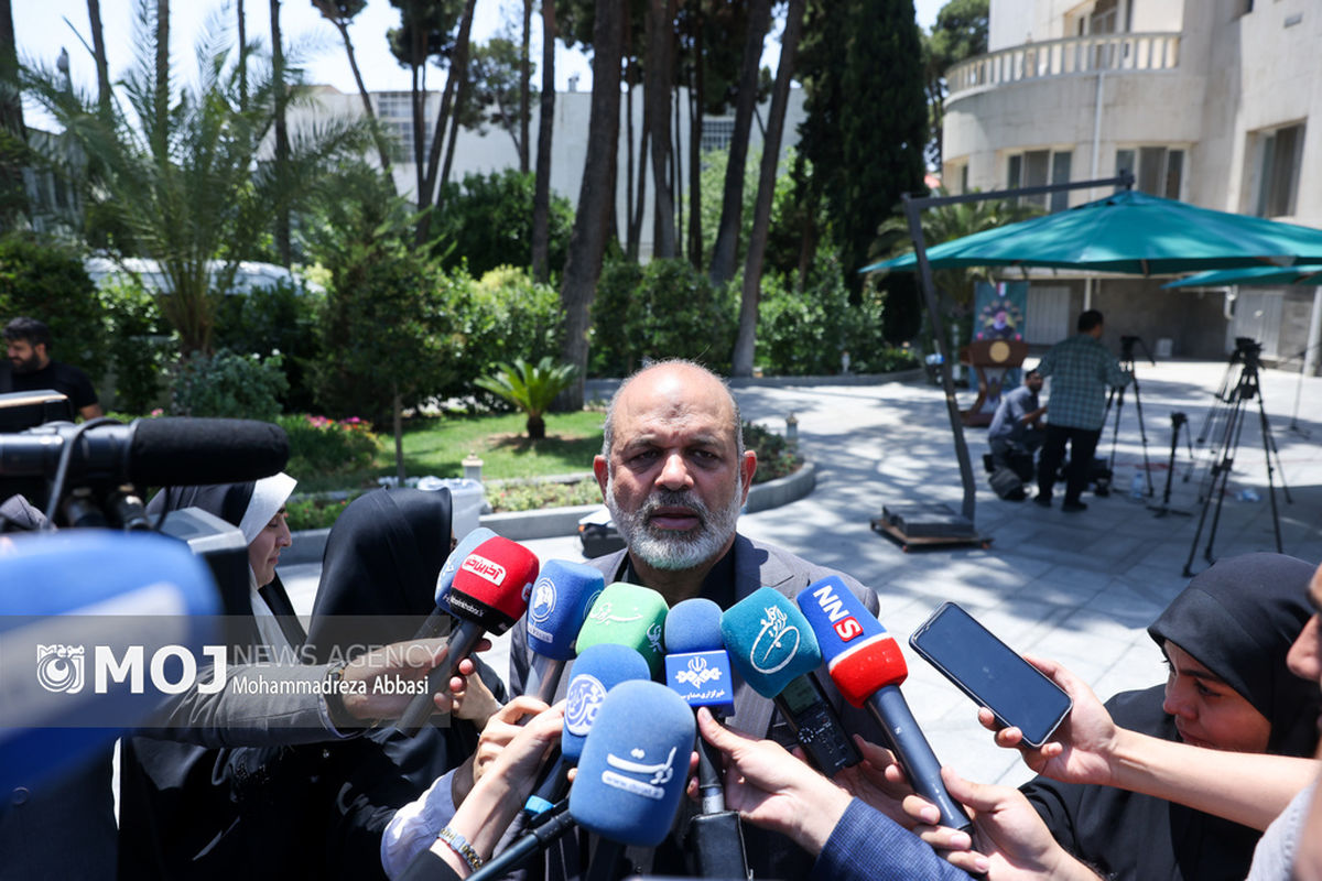 حاشیه جلسه هیات دولت - چهارشنبه ۳۰ خرداد ۱۴۰۳