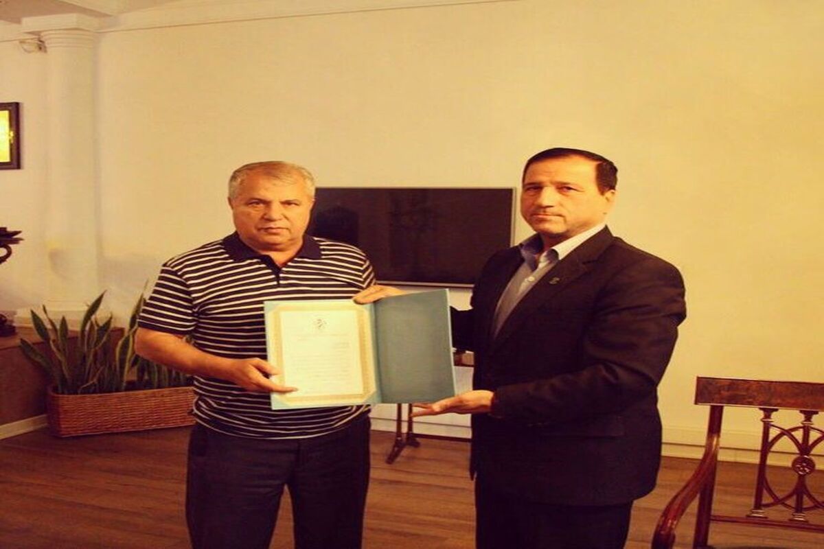 علی پروین