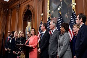 جدیدترین خبر از روند استیضاح ترامپ / مدارک استیضاح به سنا ارائه شد