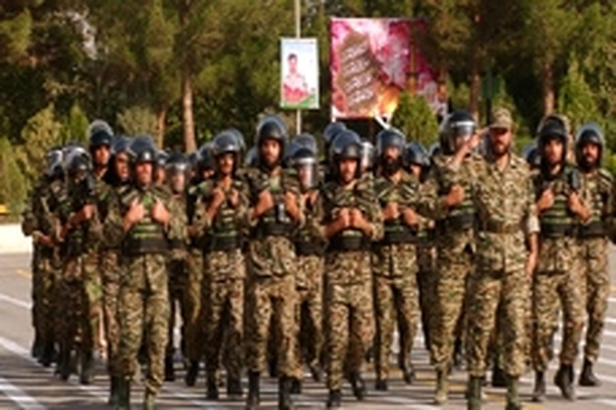 اصفهان- رزه نیروهای مسلح