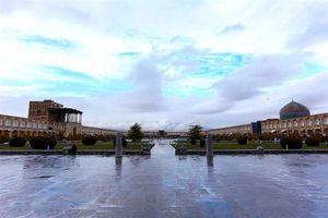 هوای نصف جهان پاک است