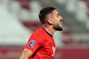 لوشکیا نفر برتر دیدار تراکتور–شارجه شد