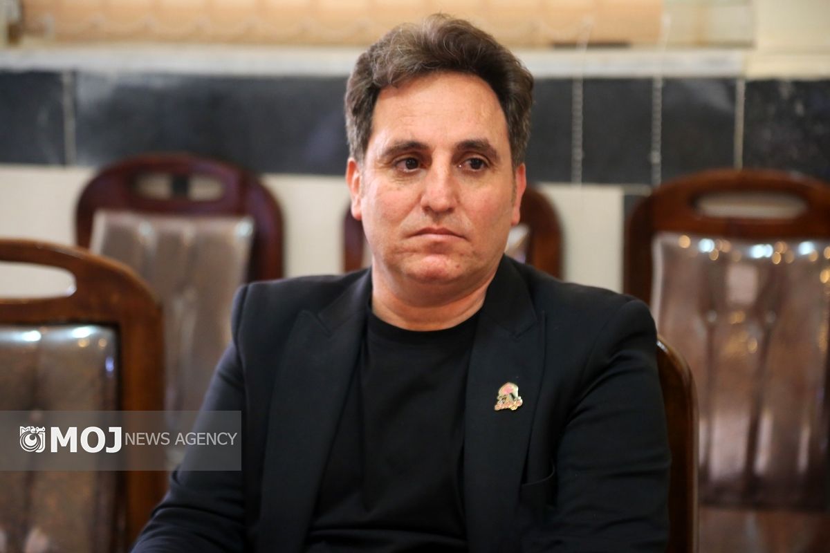 جشنواره گل و گلاب میمند 