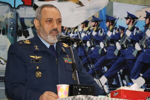 ساخت هواپیمایی باسرنشین و بدون سرنشین نشانه اقتدار ایران اسلامی است