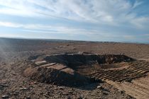 اجرای عملیات احداث هلالی های آبگیر در جاسک