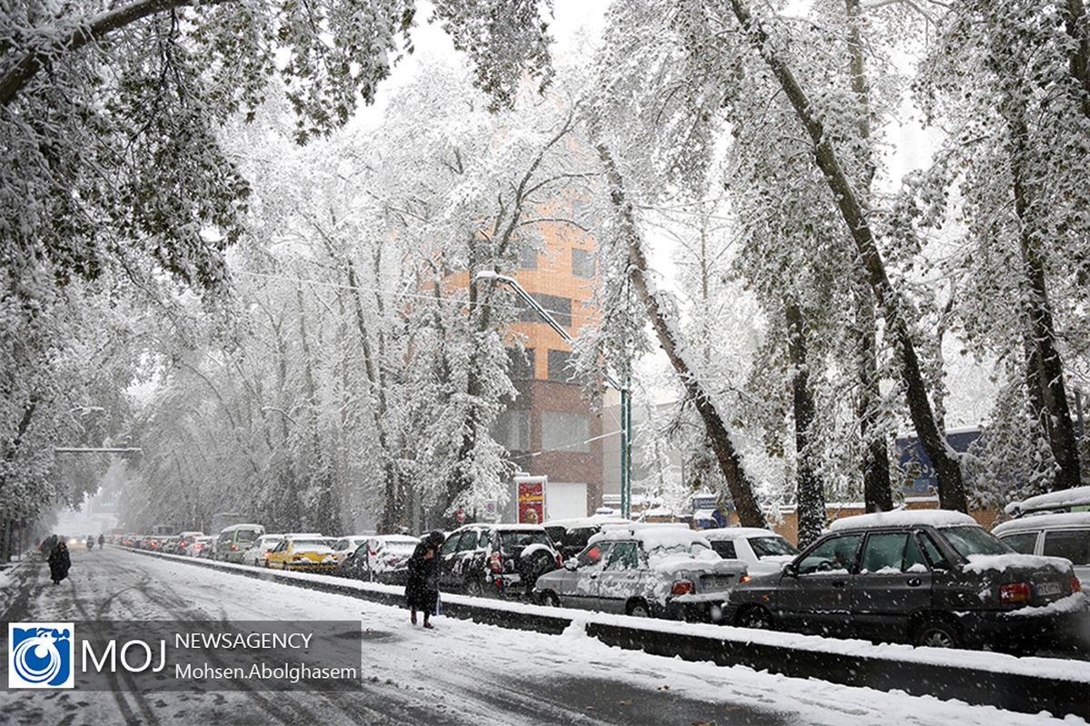 بارش برف پاییزی در تهران