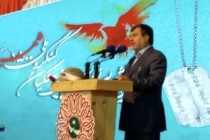 کشور قدرت و اقتدار امروز خود را مدیون فداکارى شهدا است