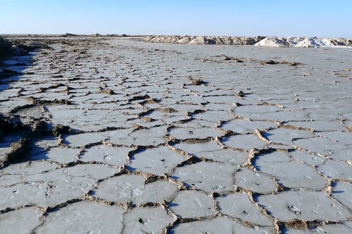اصفهان- دریاچه نمک