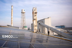 بازدید رسانه‌ای از نیروگاه خورشیدی ساوه 