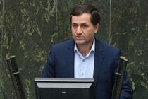 هنوز هیچ تصمیمی برای افزایش حقوق در سال آینده نگرفته‌ایم
