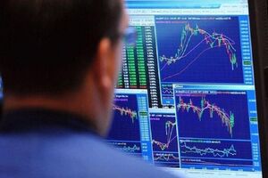 شاخص کل بورس ۱۲۷ هزار واحد ریزش کرد
