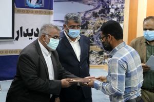 اولین آیین تجلیل از معلولین شاغل در شهرداری بندرعباس برگزار شد 