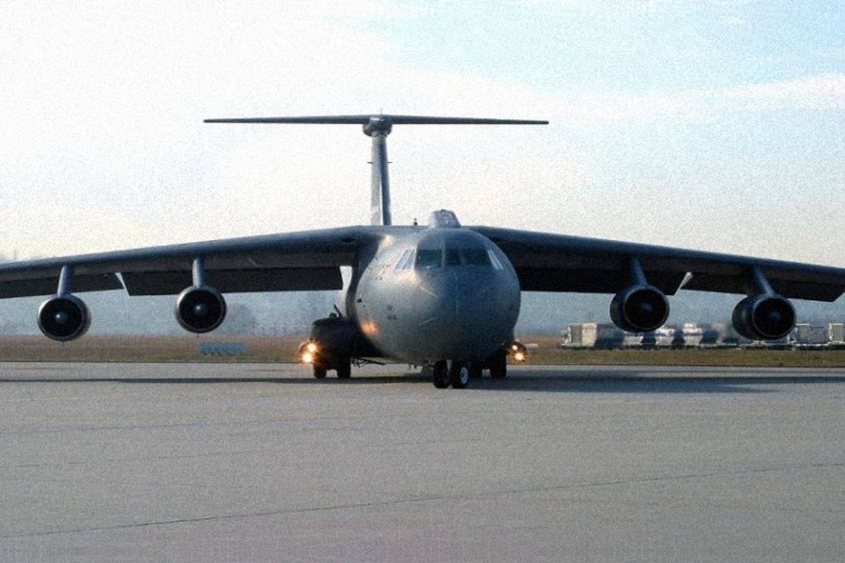 هواپیمای نظامی