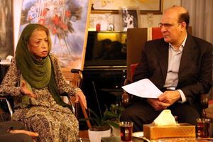 حضور هنرمند نقاش ایران درودی در شورای شهر تهران