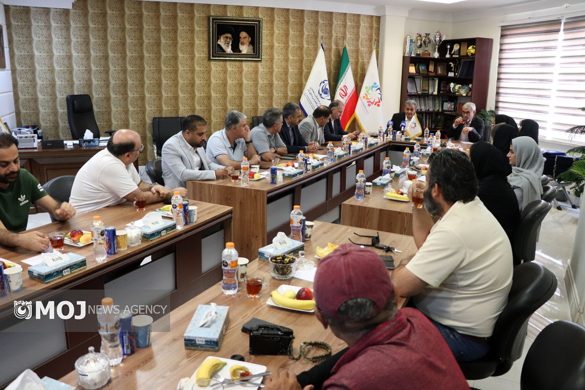 نشست خبری سادات نجفی کیش