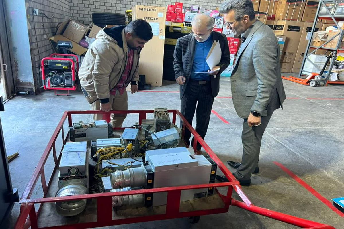 بازدید معاون دادستان از انبار اموال تملیکی گیلان