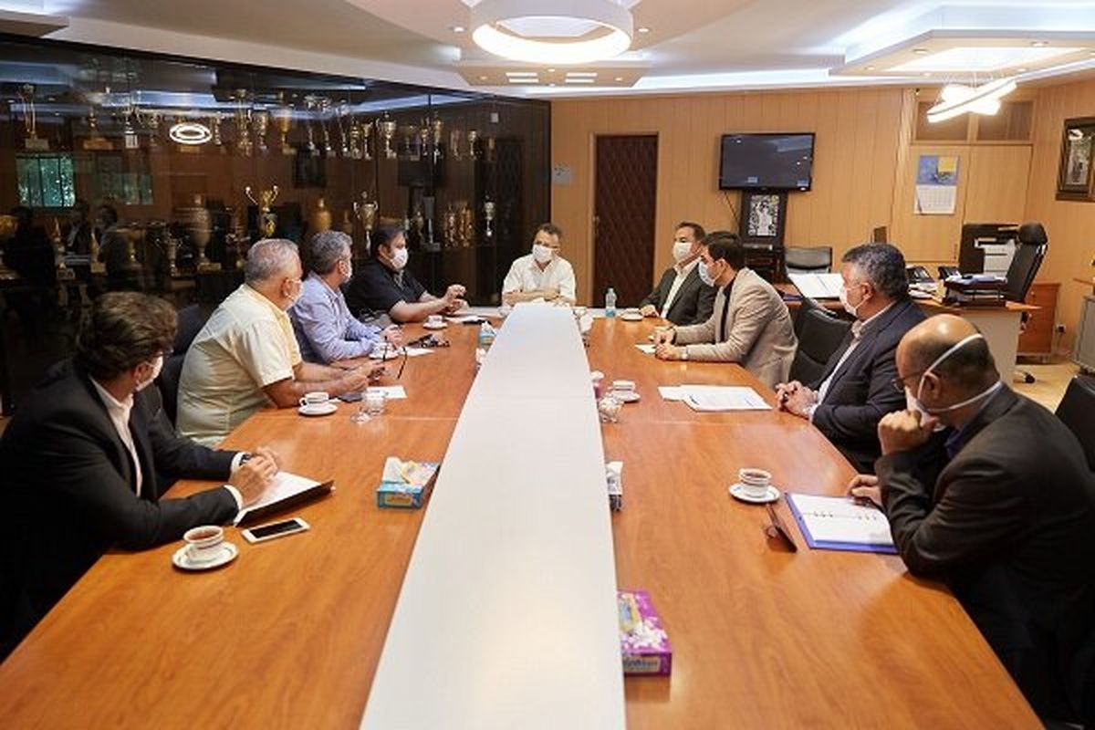 تدوین پروتکل ‌های بهداشتی برای برگزاری لیگ‌ های والیبال