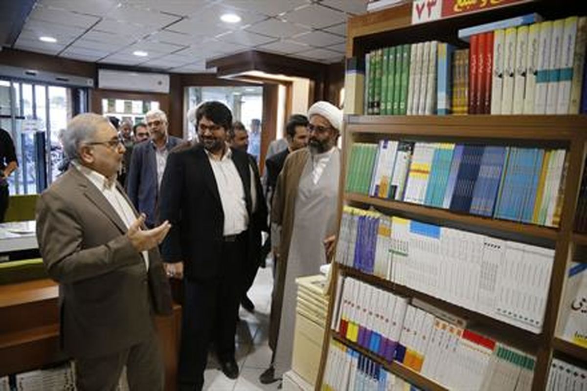 استاندارقم هفته کتاب