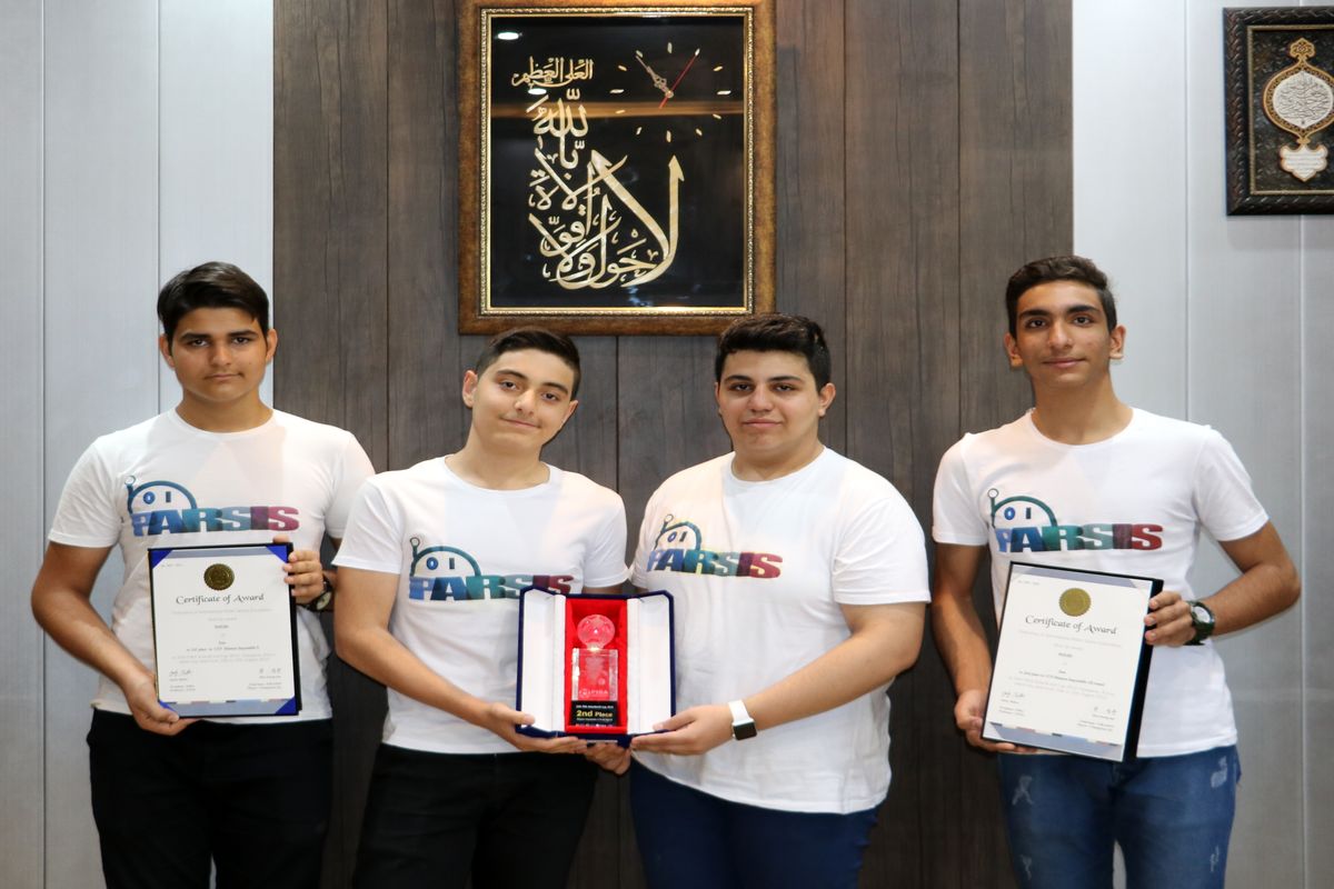 دانشآموزان نخبه اصفهانی