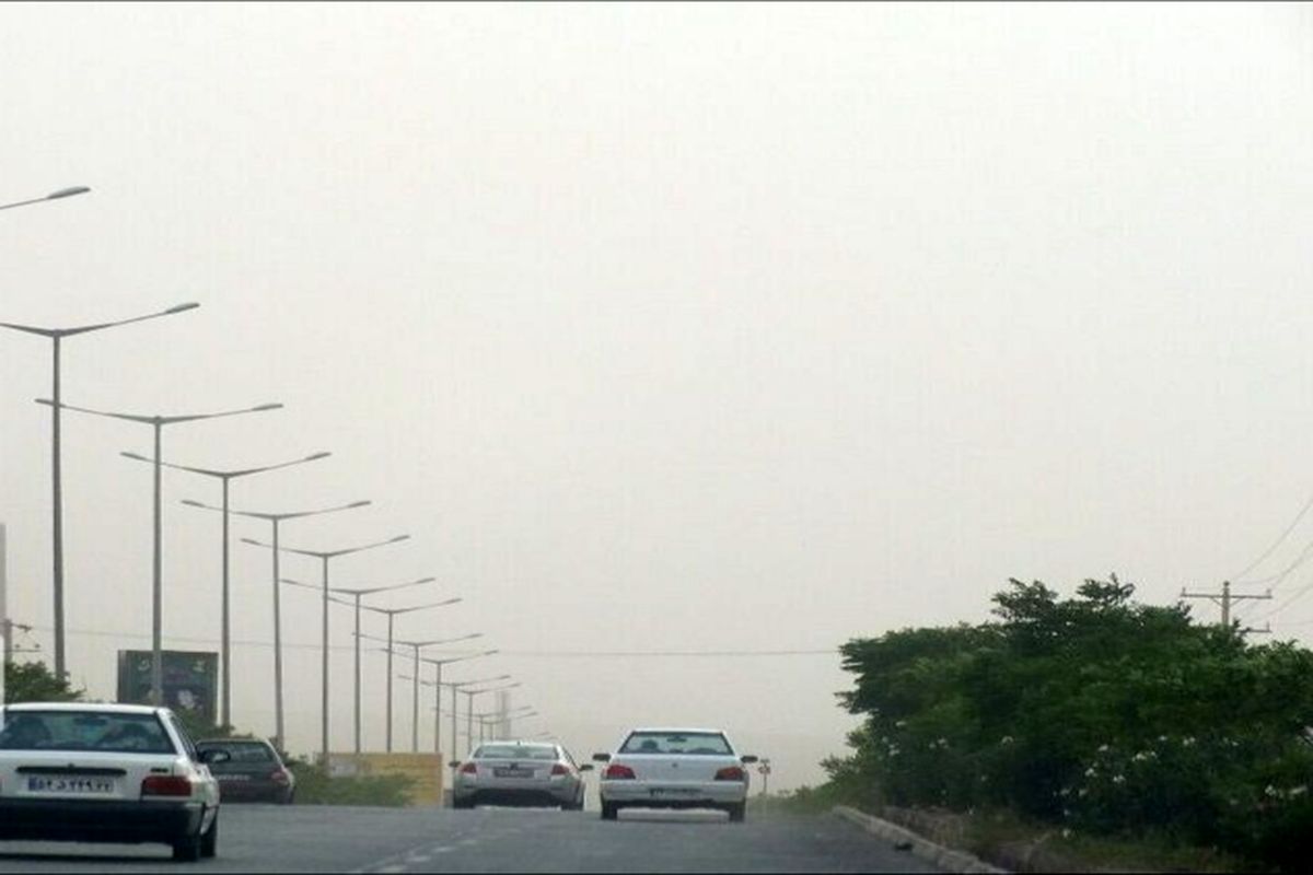  وزش باد و گرد و خاک